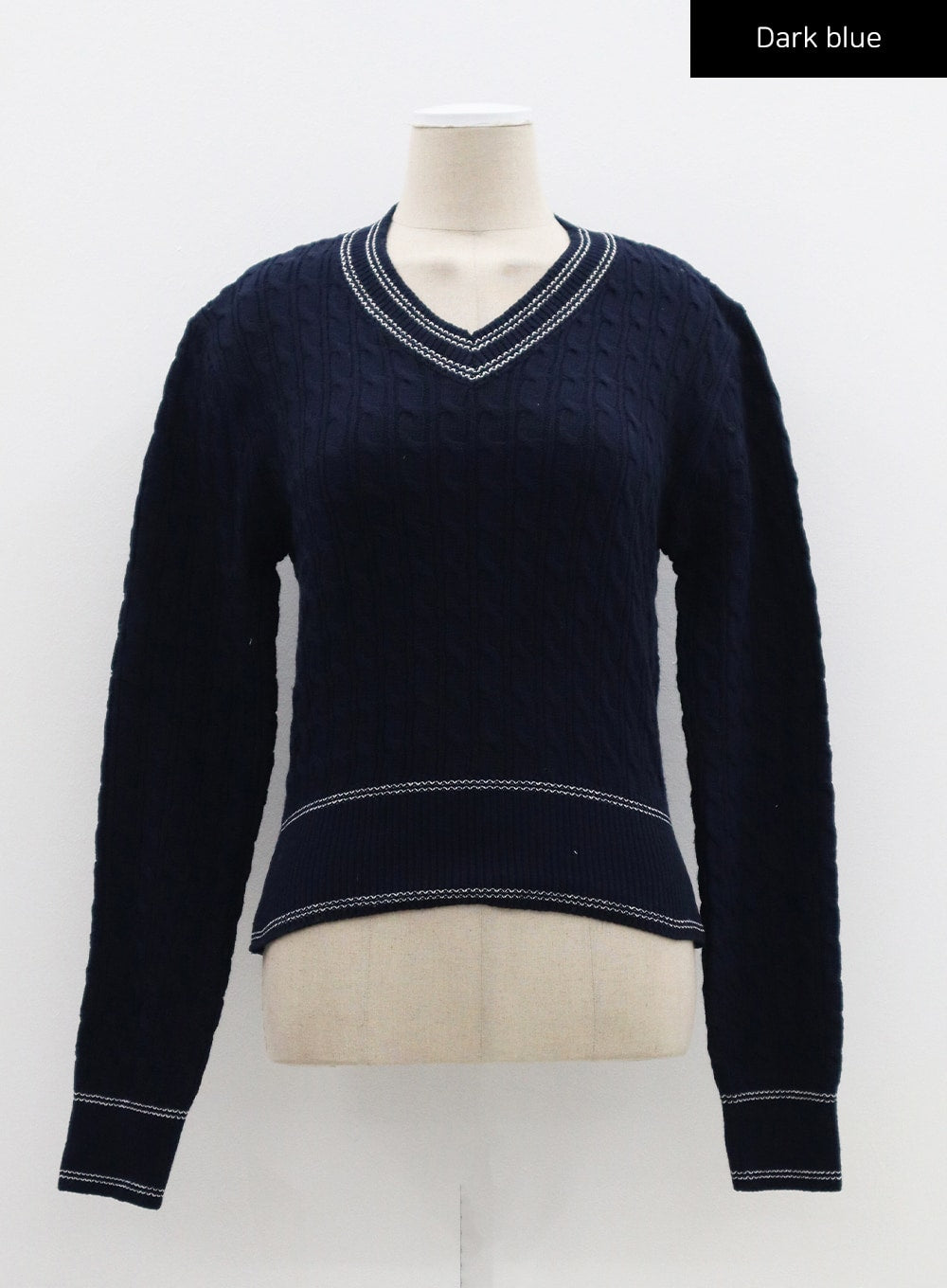 Cable Knit Sweater CM302