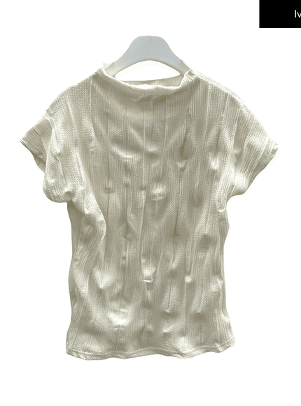 Wrinkle Short Sleeve Turtleneck Top