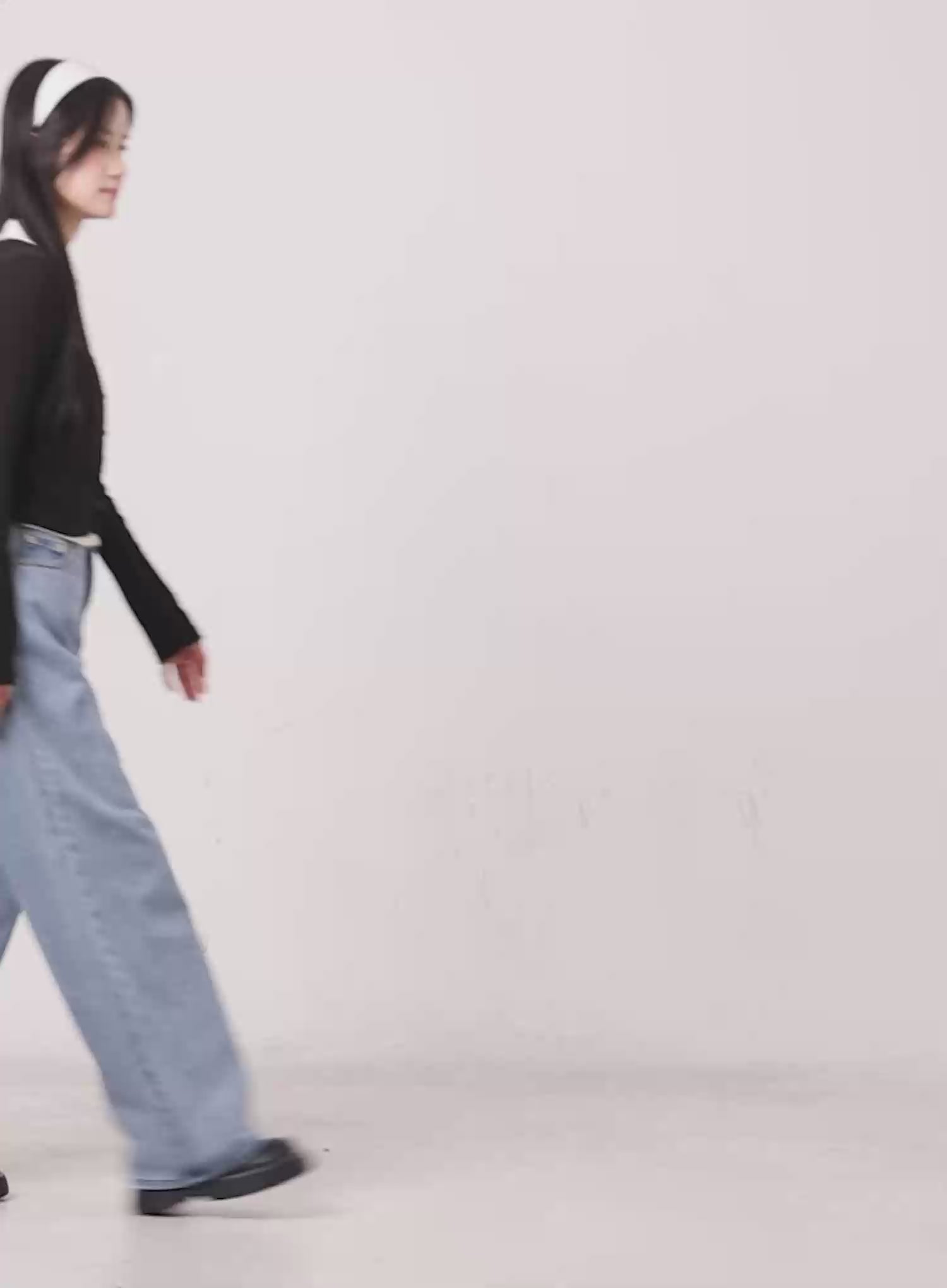Marina Semi-Wide Denim Jeans CG514