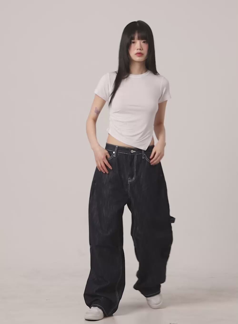 Low-Rise Strap Baggy Jeans CY414