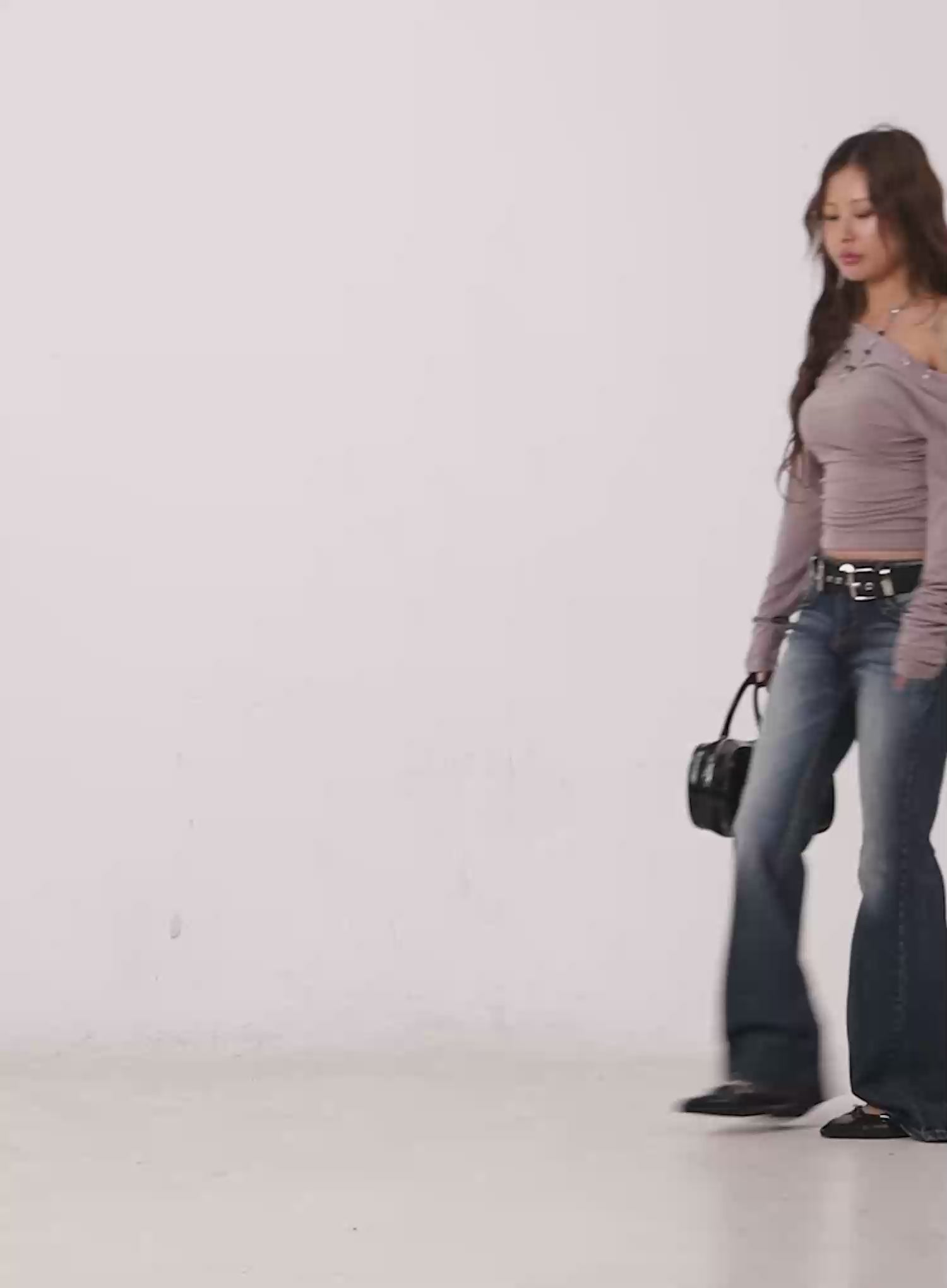 Saanvi Vintage Wash Flare Jeans CS522