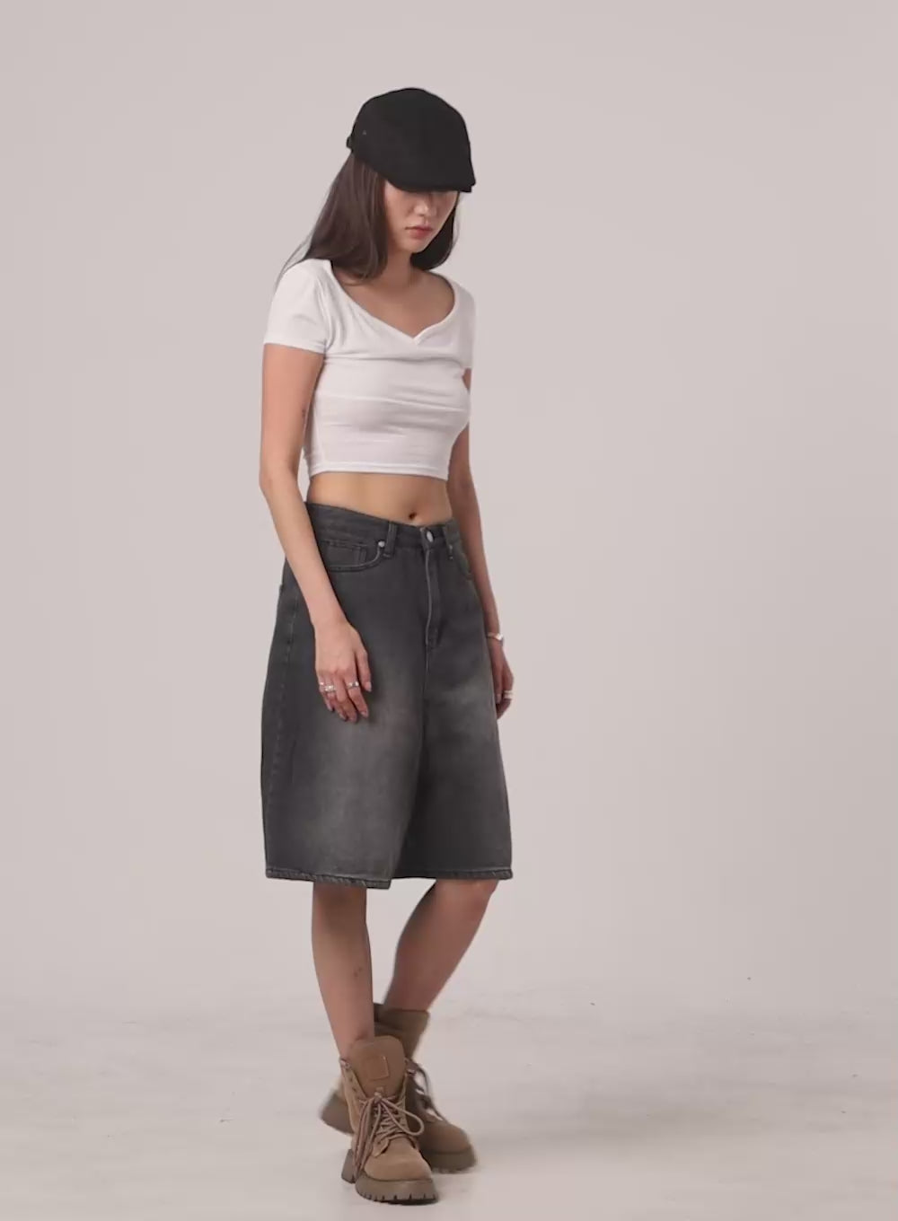 Low Rise Bermuda Jorts CL405