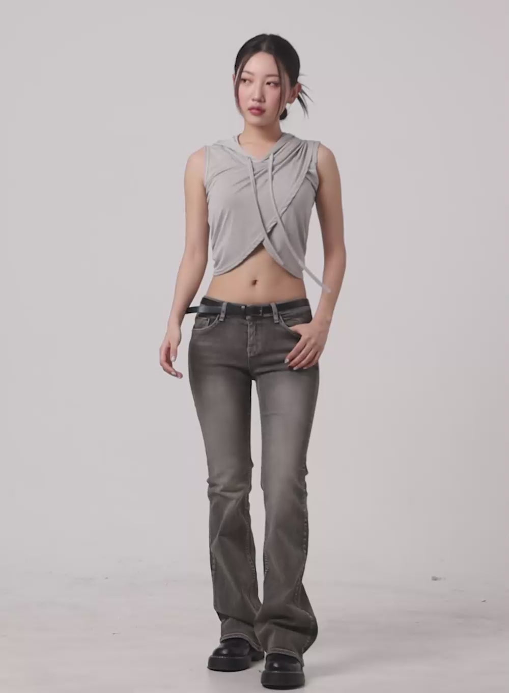 Low Rise Bootcut Jeans CA416