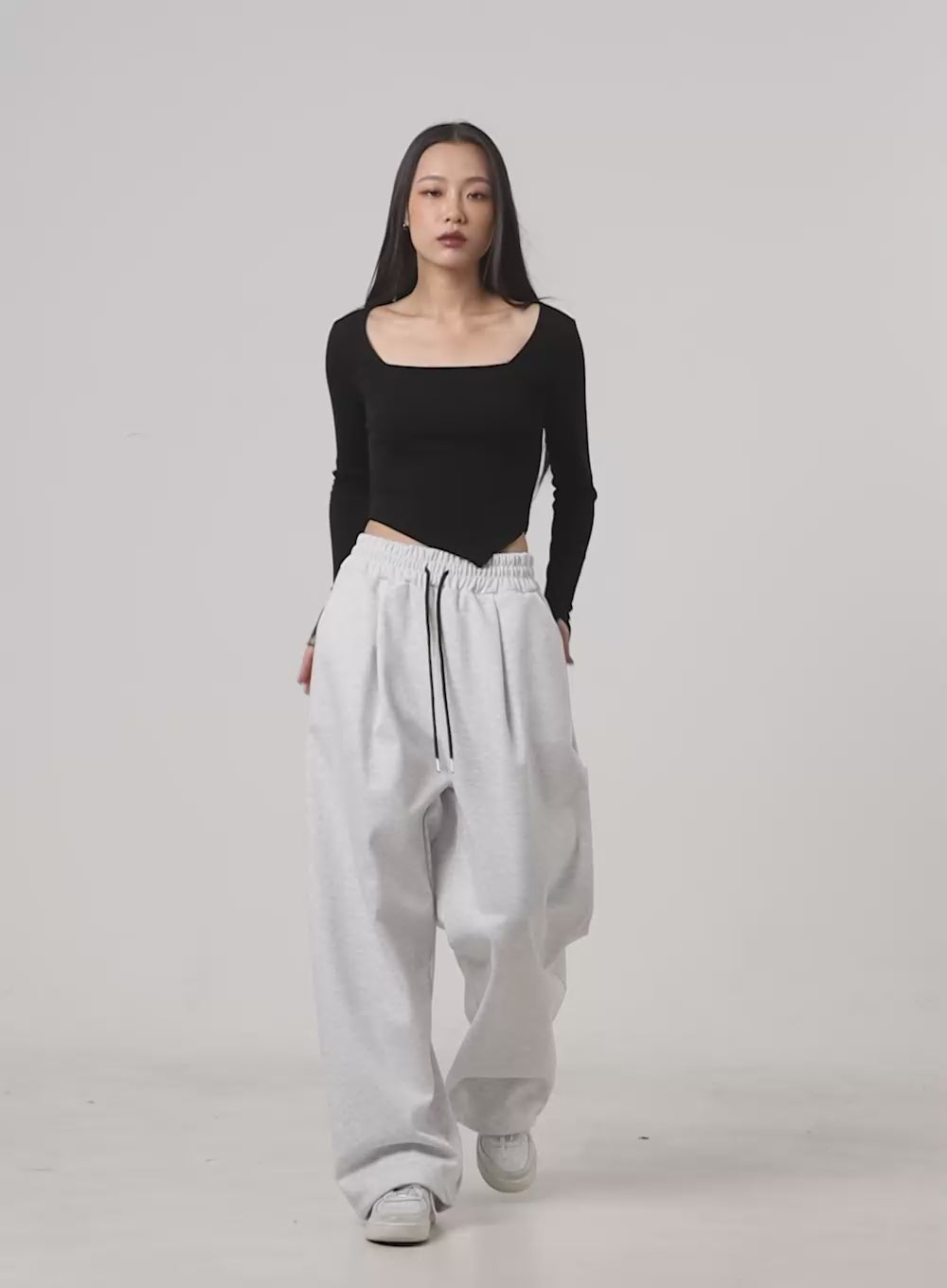 Square-Neck Unbalanced Crop Top CO424