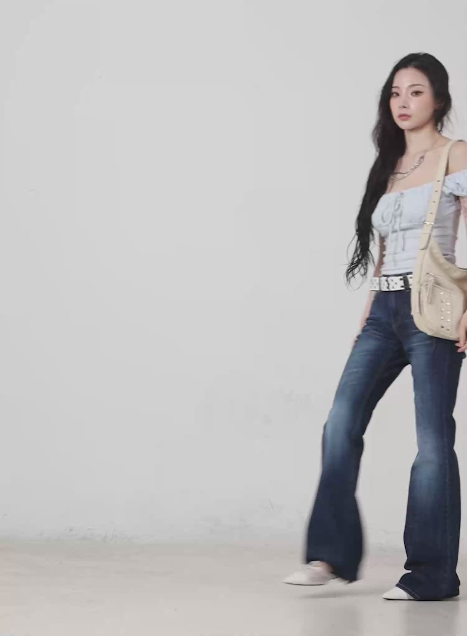 Xandra Washed Bootcut Jeans CM518