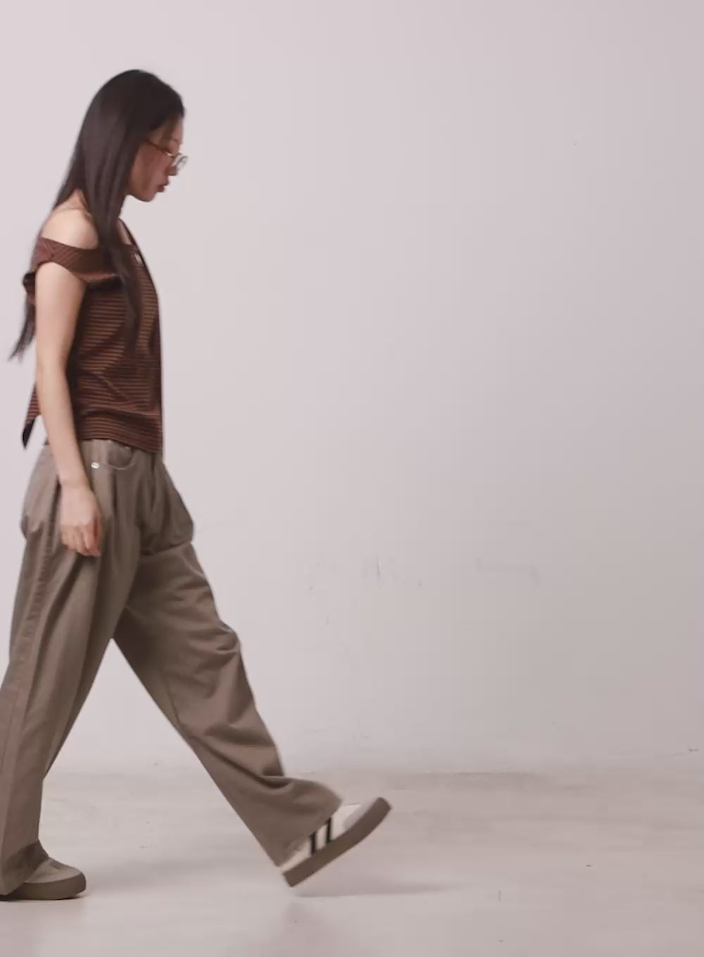 Stripe Off-Shoulder Top with Scarf CA521