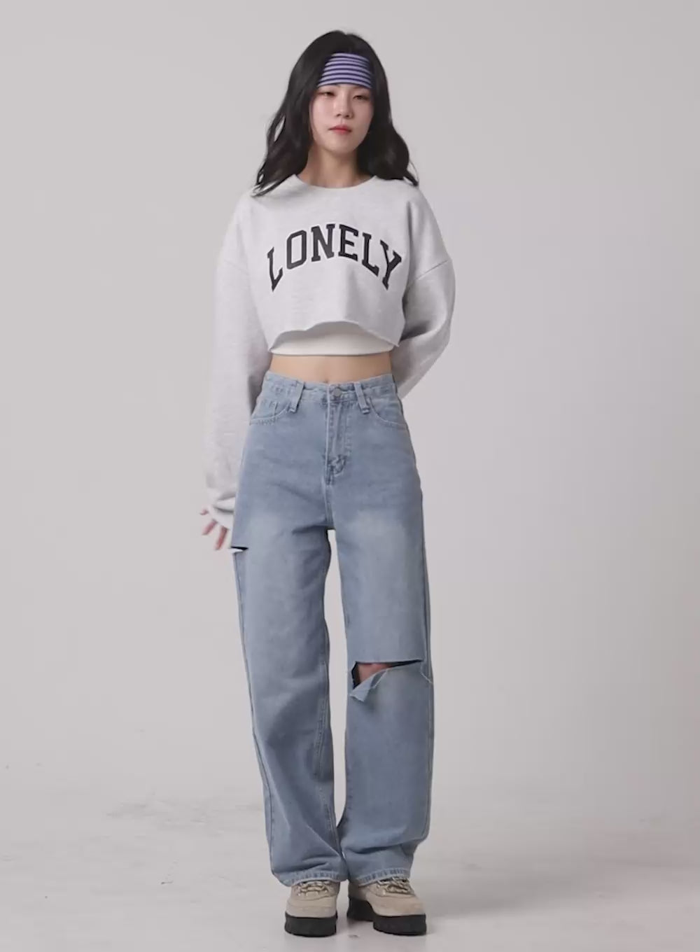 Cut Out Washed Straight Jeans OM421