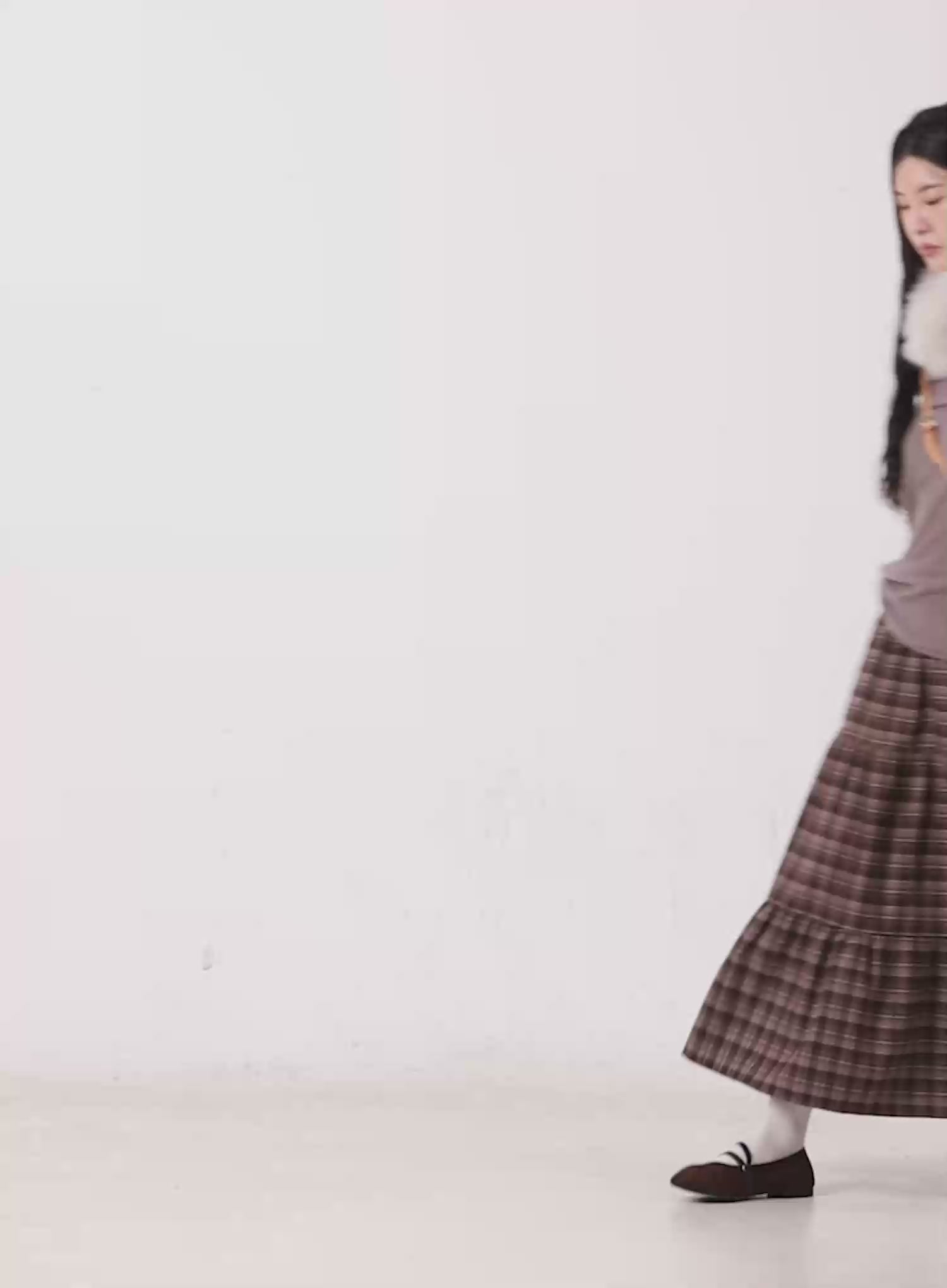 Loose Fit Off-Shoulder Long Sleeve Top CN512