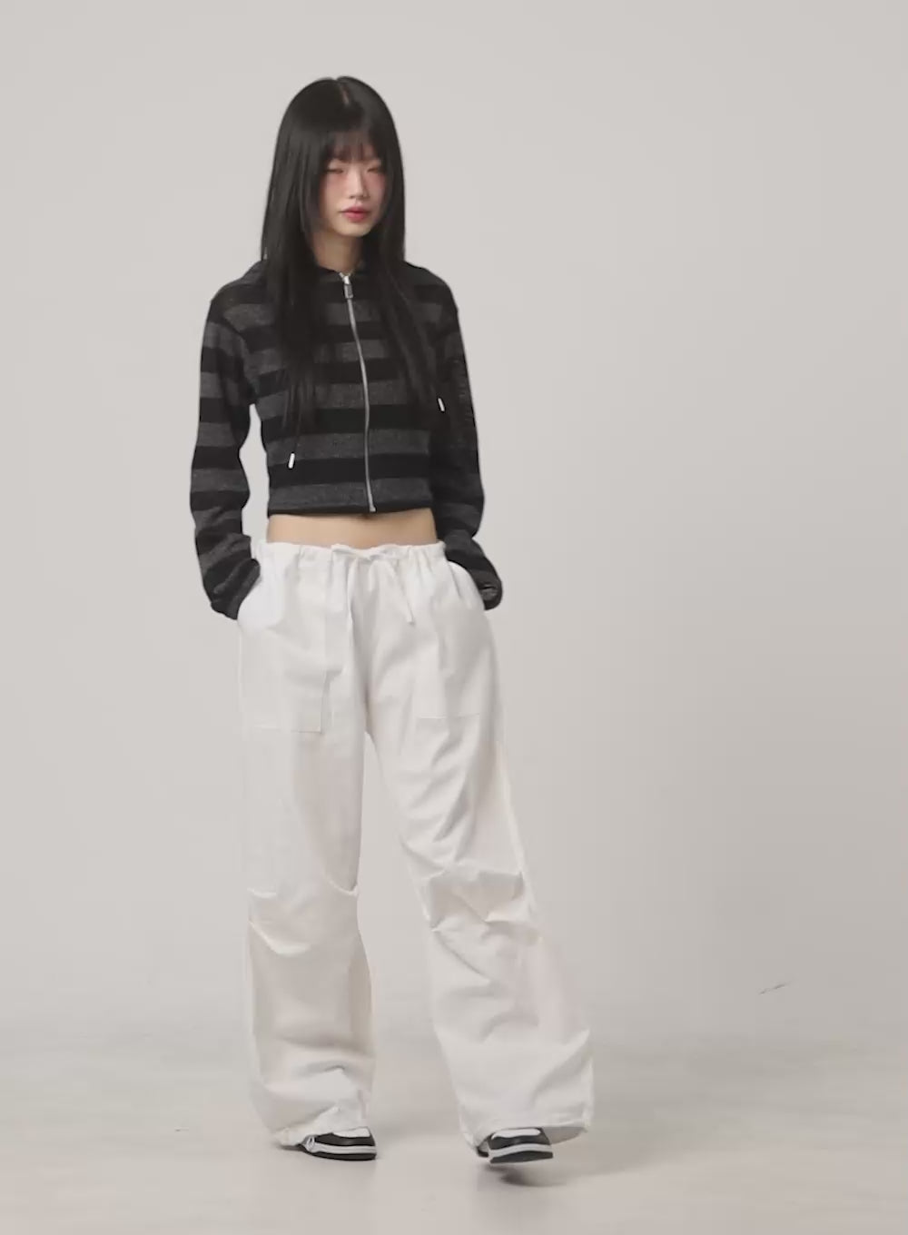 String Pocket Low-Rise Wide Leg Pants CG412