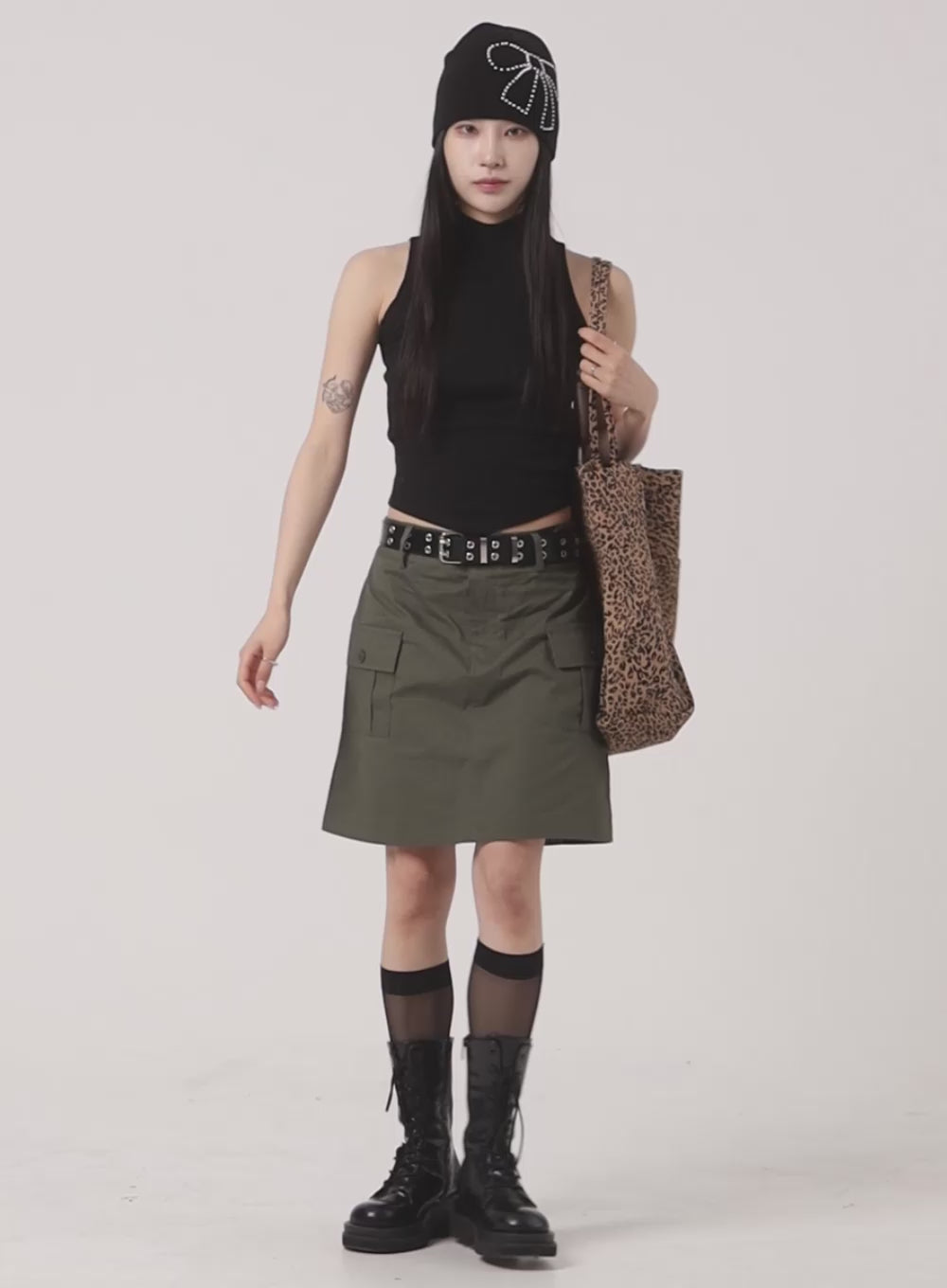 Half-Neck Sleeveless Crop Top CF428