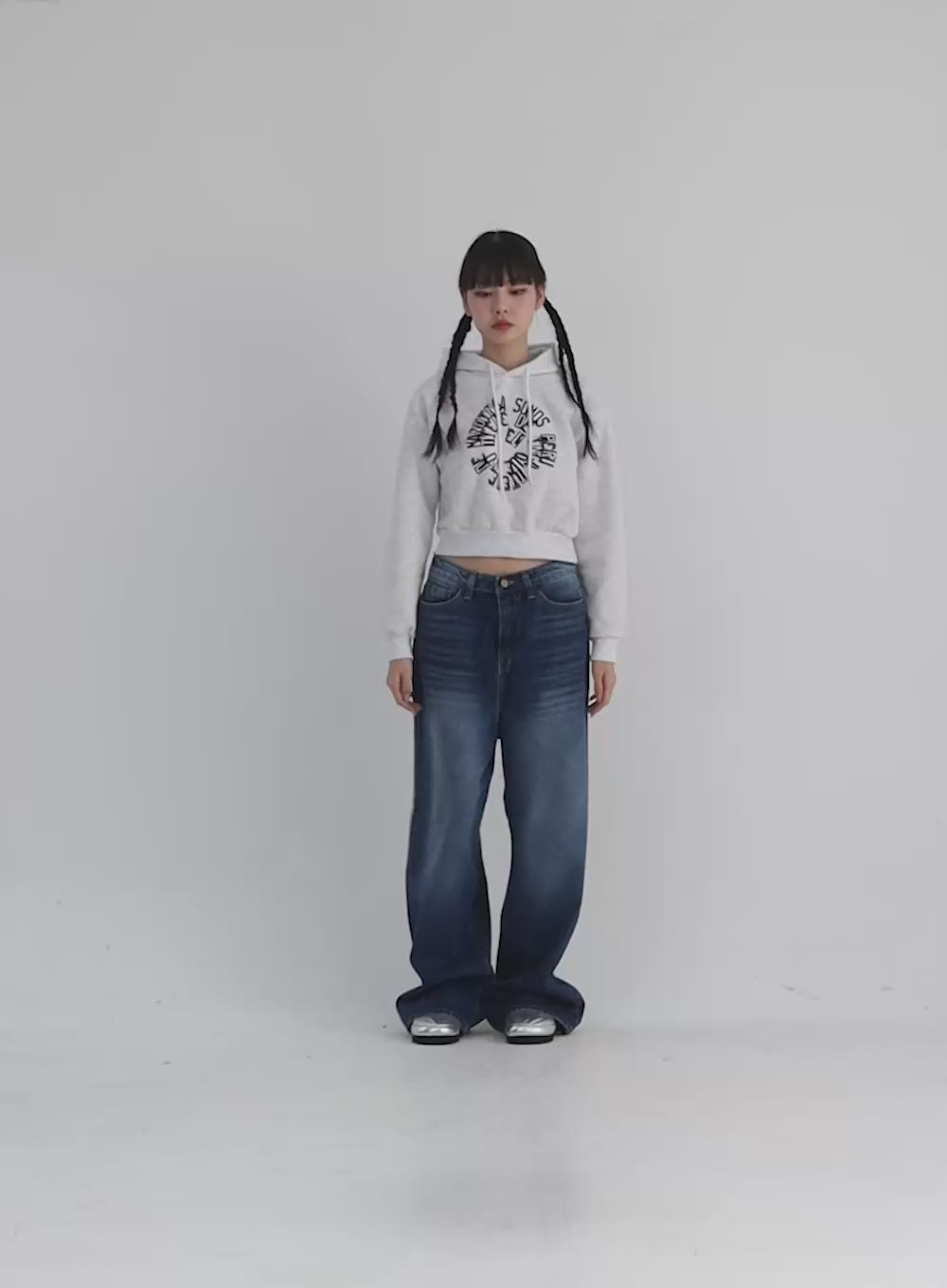 Fleeced Graphic Crop Hoodie CN301