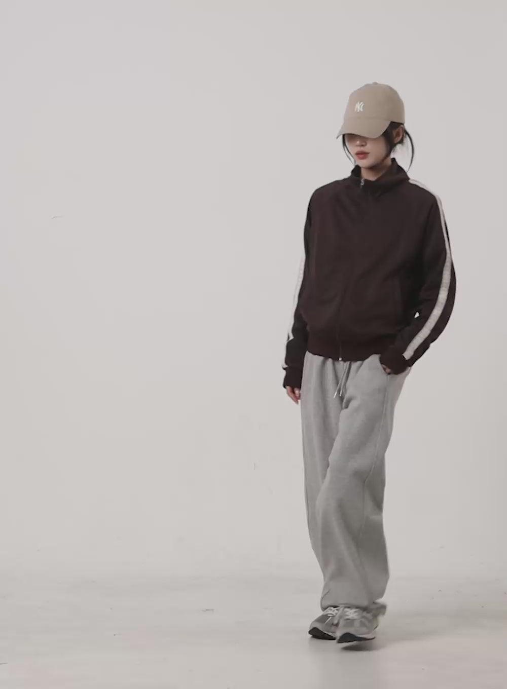 Chic Zip-Front Polyester Spandex Jacket CO402