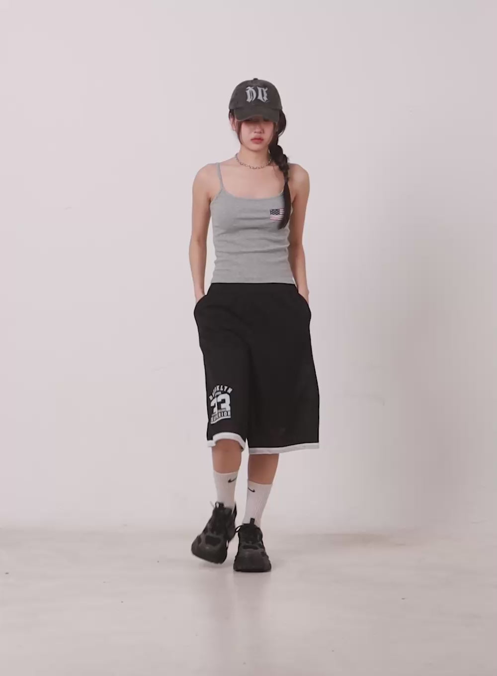 Active Graphic Sweatshorts CA525