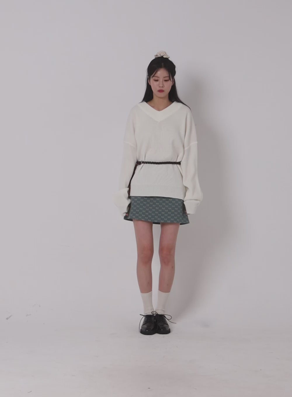 V-Neck Knitted Long Sleeve Sweater OJ419