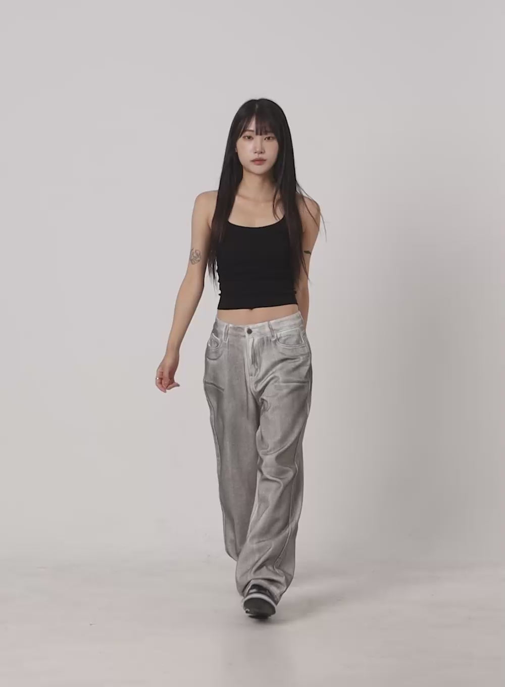 Solid Halter Neck Crop Top CL424
