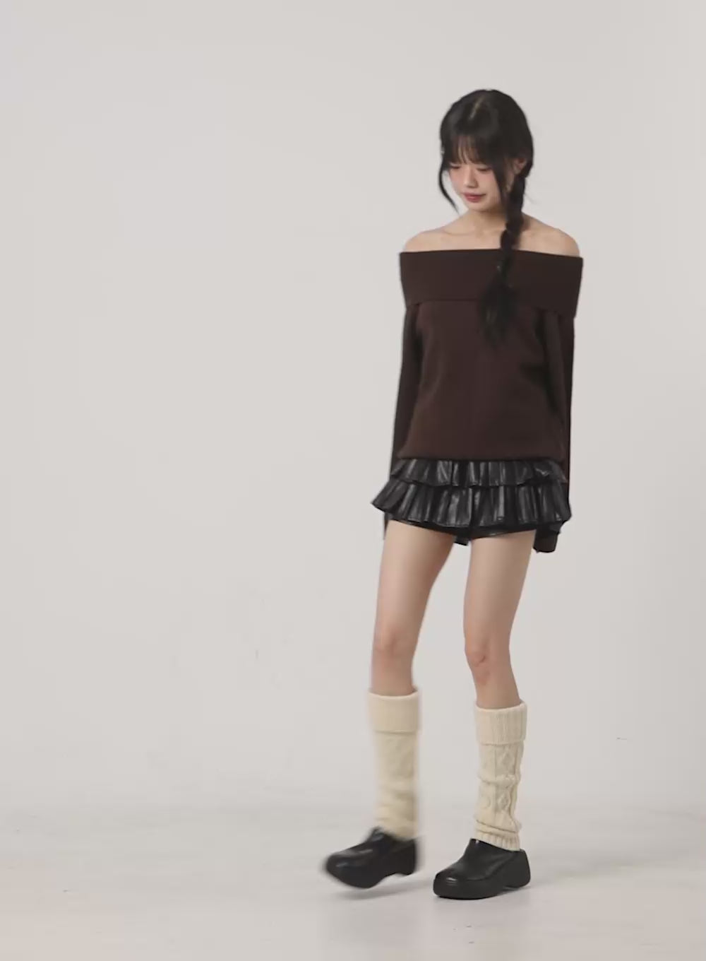 Oversize Off-Shoulder Knit CS419