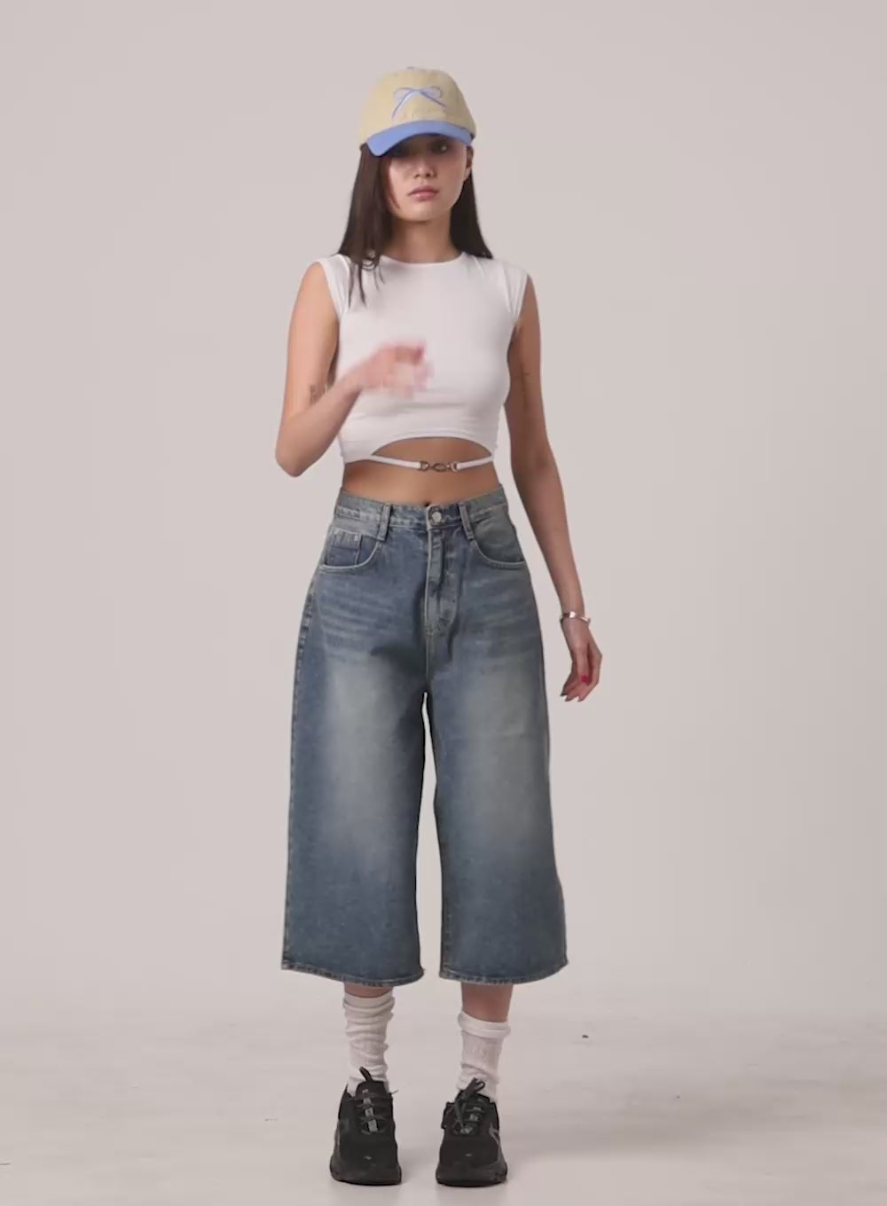 Low Rise Bermuda Jorts IU419