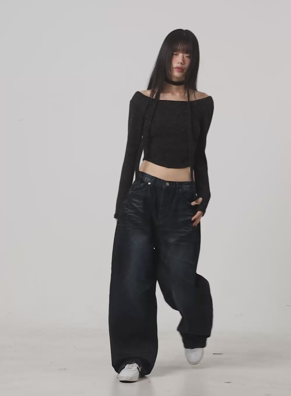 Shirred Cropped Long Sleeve Top with Choker Set CO410