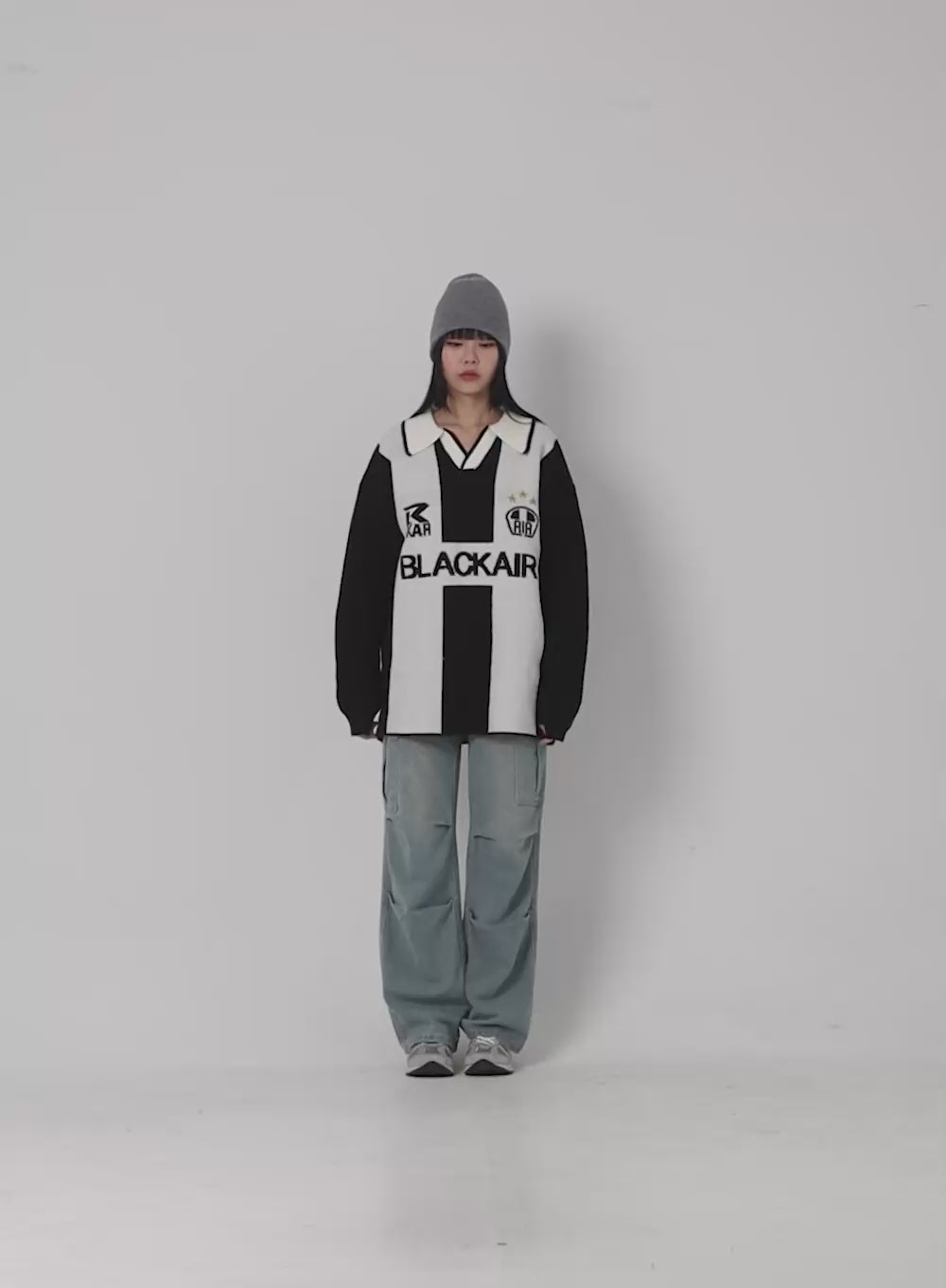 Block Core V-Neck Collar Graphic Knit Sweater (Unisex) CD307