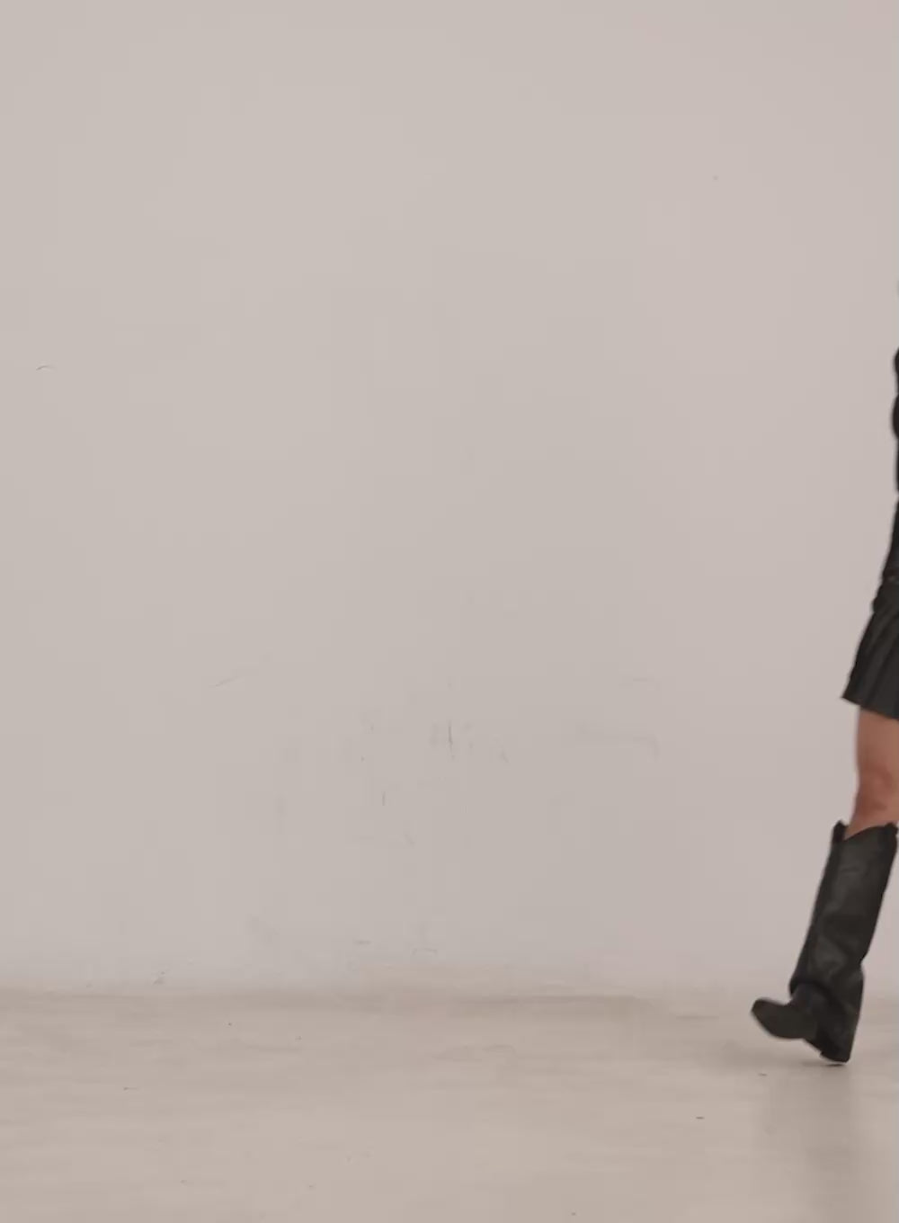 Buckle Pleated Mini Skirt CY501