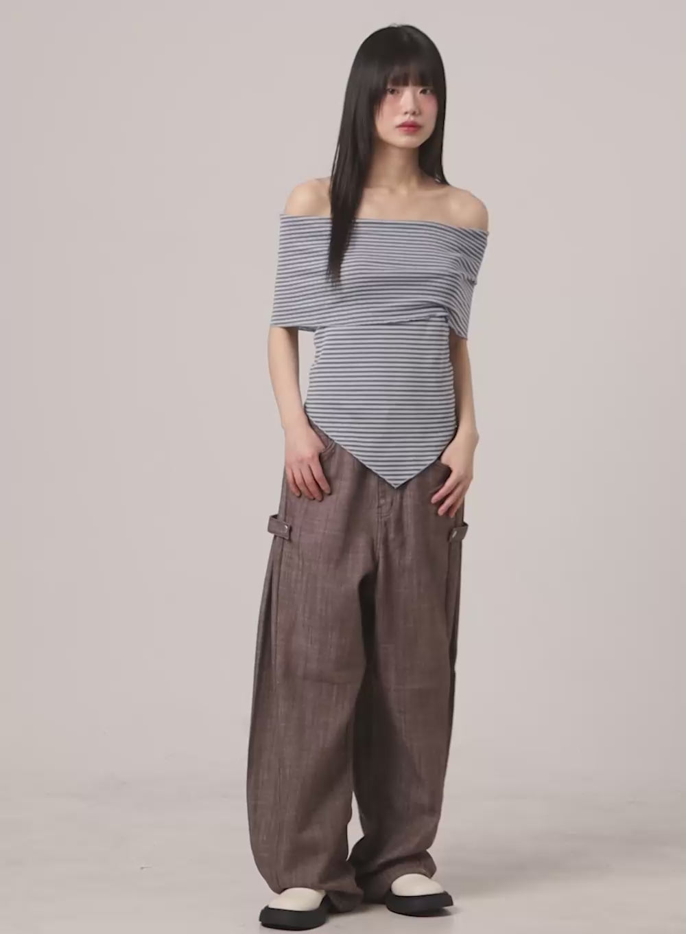 Stripe Off-Shoulder Tee CY428