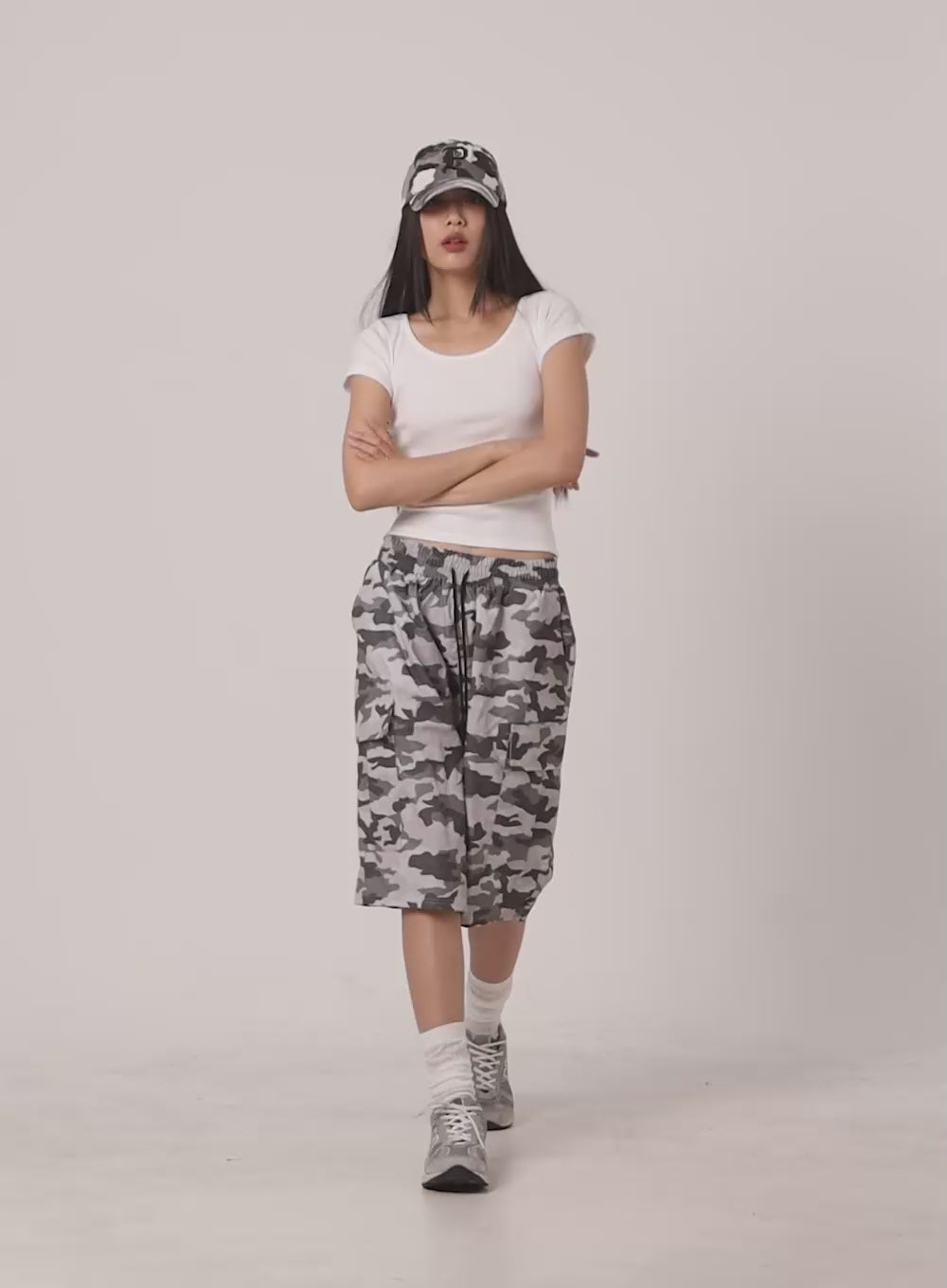 Slim Basic U-Neck Crop Top CU414