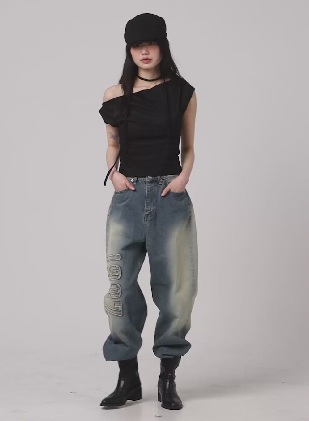 Distressed Baggy Straight Jeans CM413