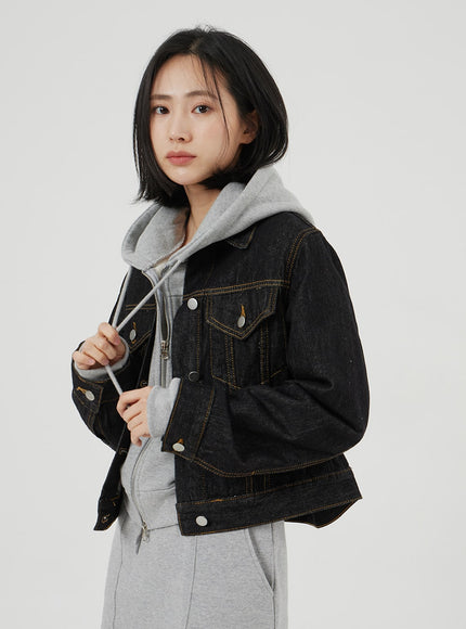 Button Denim Jacket OF321