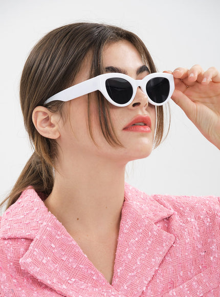 Oval Sunglasses CA21