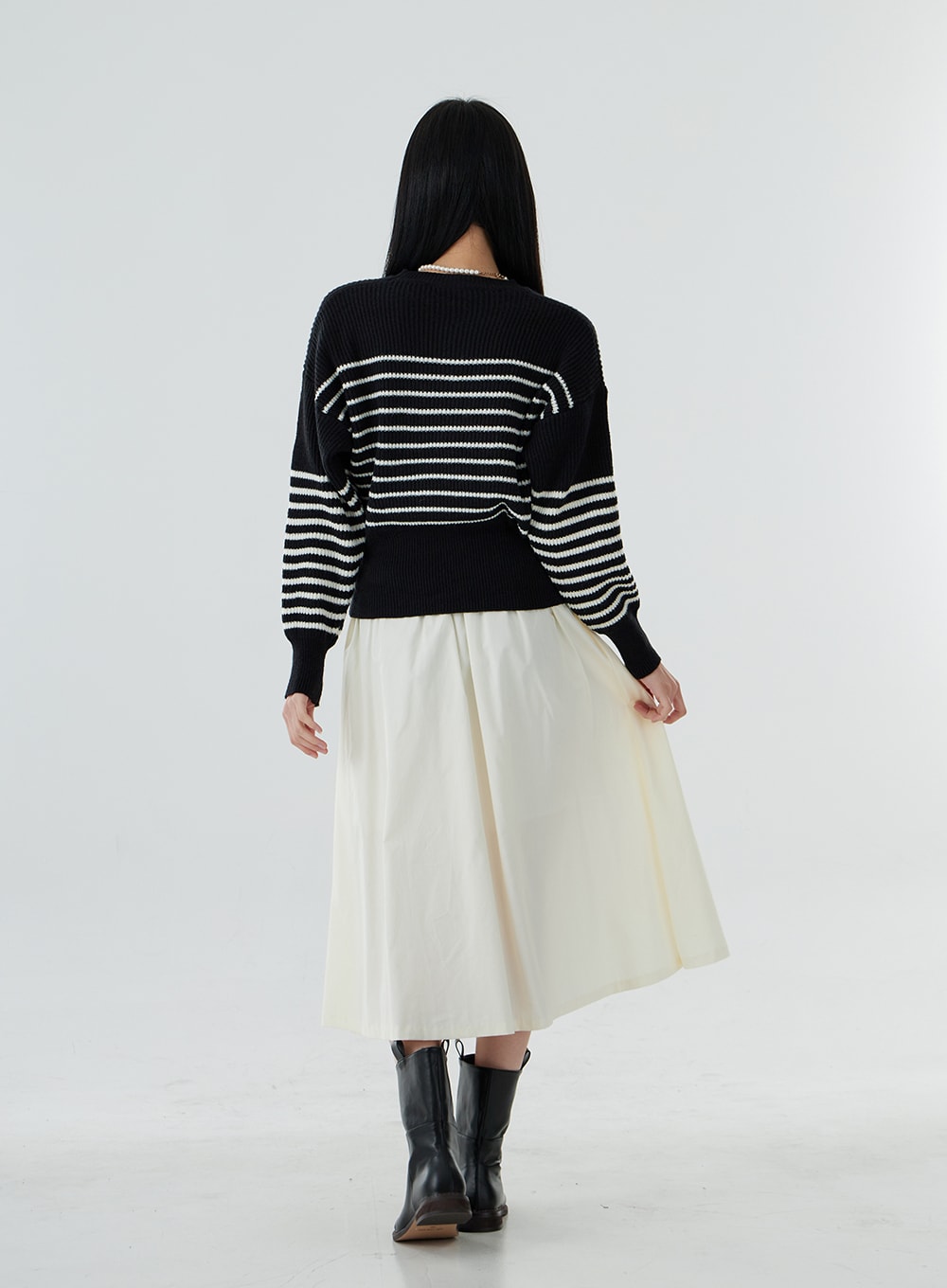 Bending Pleated Long Skirt OO19