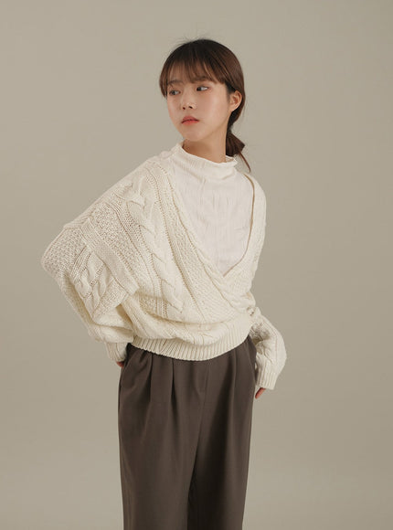 Wrinkle Short Sleeve Turtleneck Top