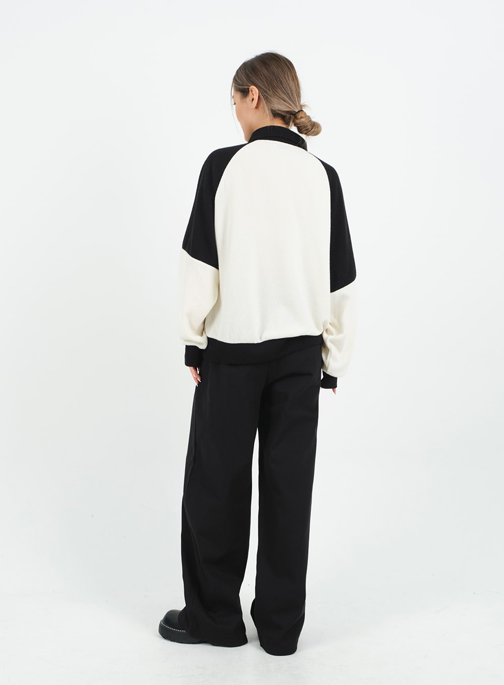 Mid-rise Wide Banded Cotton Pants CA08