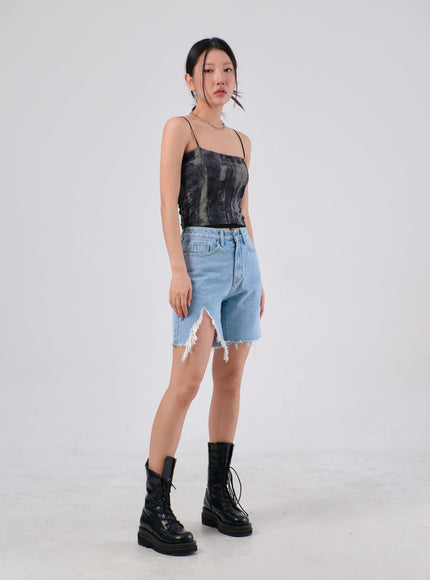 Ripped Denim Bermuda Shorts IA305
