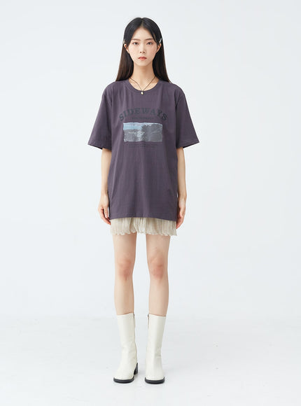 Sideways Graphic Oversized Tee OU19