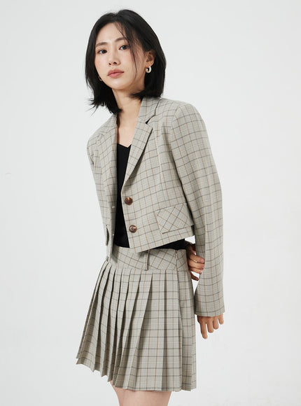 Cropped Plaid Jacket OM327