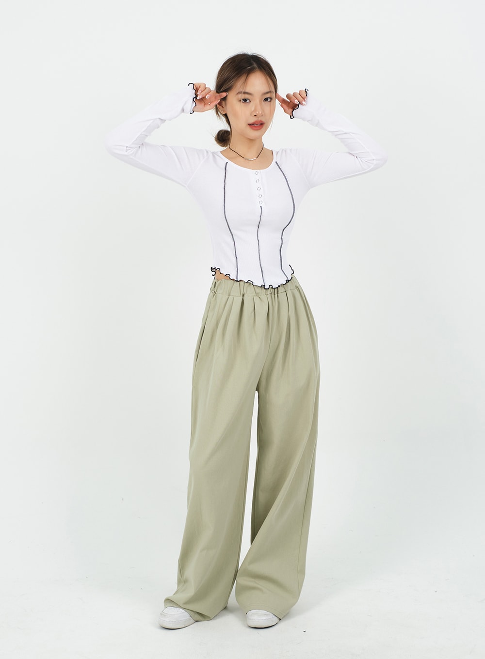 Mid-rise Wide Banded Cotton Pants CA08