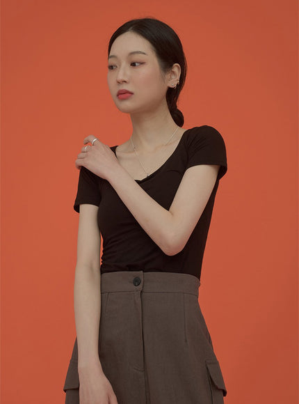 Square Neck Slim Fit Short Sleeve T Shirt CM5