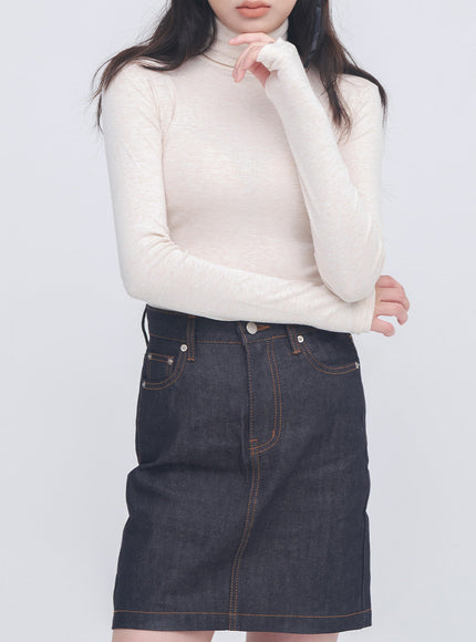 Winter Turtleneck Tee With Thumb Holes