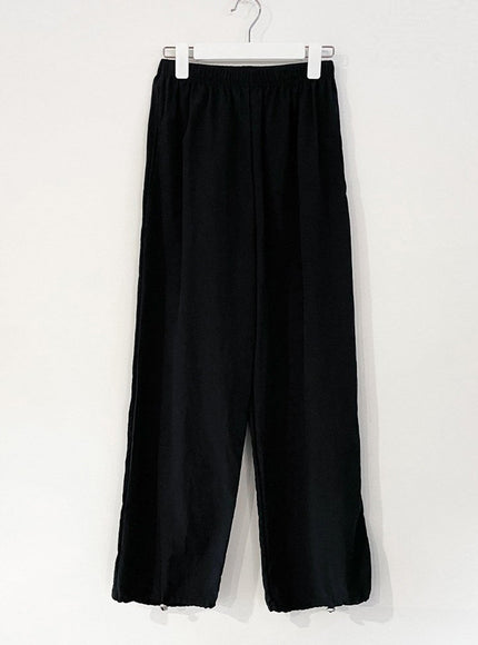 Loose Fit Banded Pants CA04