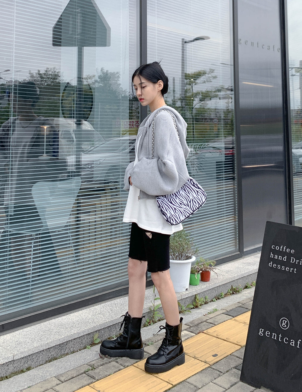 Hooded Zipper Knit Jacket CN17