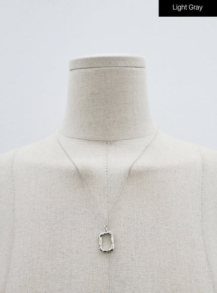 Two-Layer Chain and Square Pendant Necklace OO24