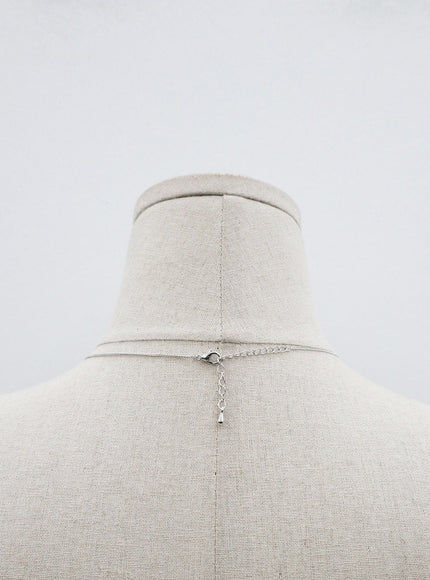 Two-Layer Chain and Square Pendant Necklace OO24