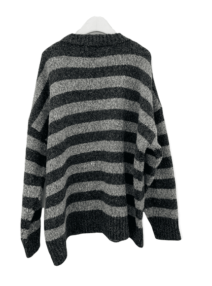 Stripped Loose Fit Knit Sweater J18